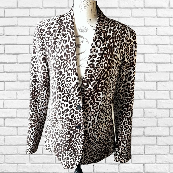 Guess Jackets & Blazers - Guess Leopard Print Women's Blazer